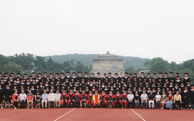 太阳成集团tyc10502014届毕业生合影_副本6.jpg